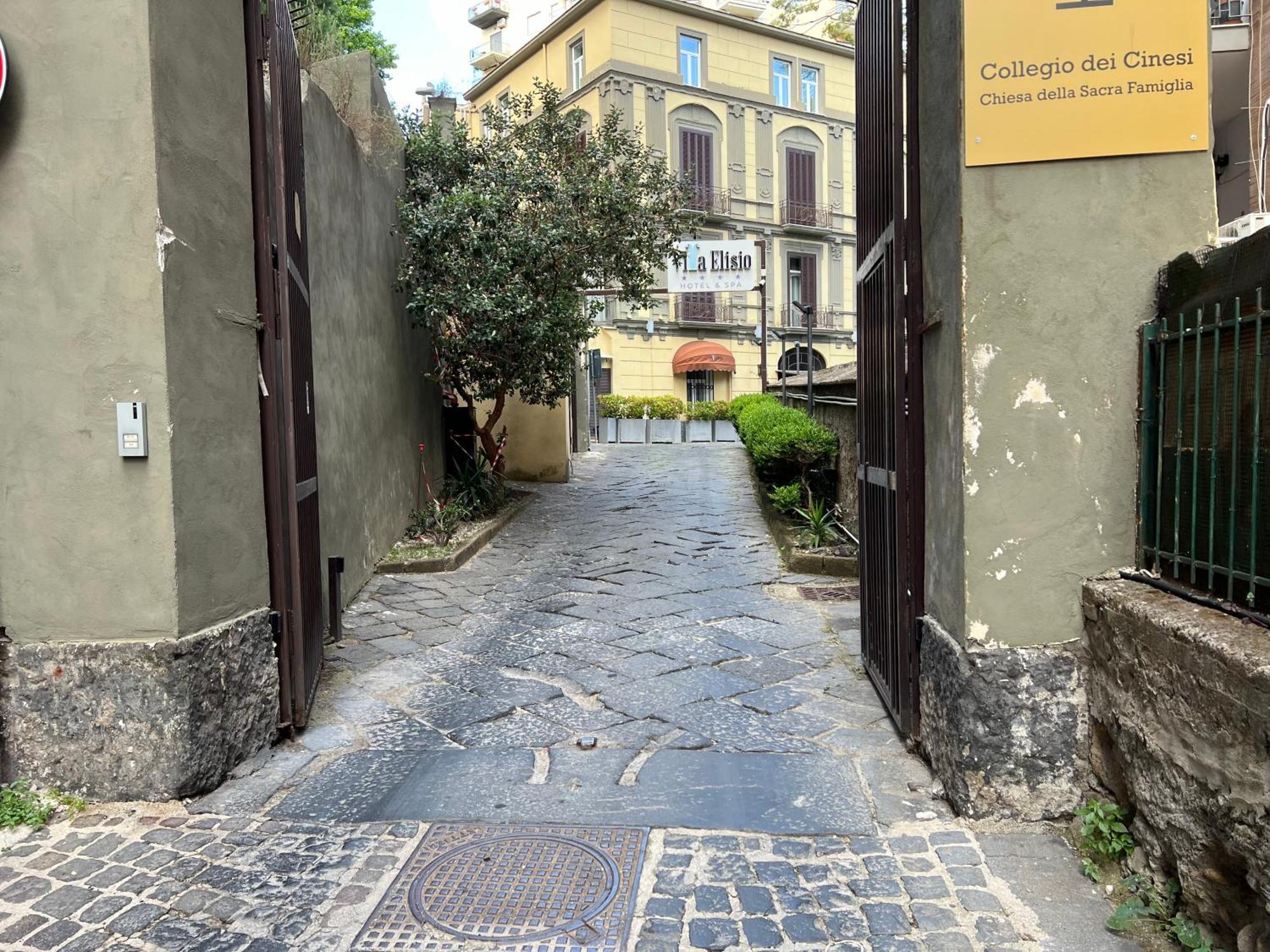 Sweet Home Capodimonte Neapel Exterior foto